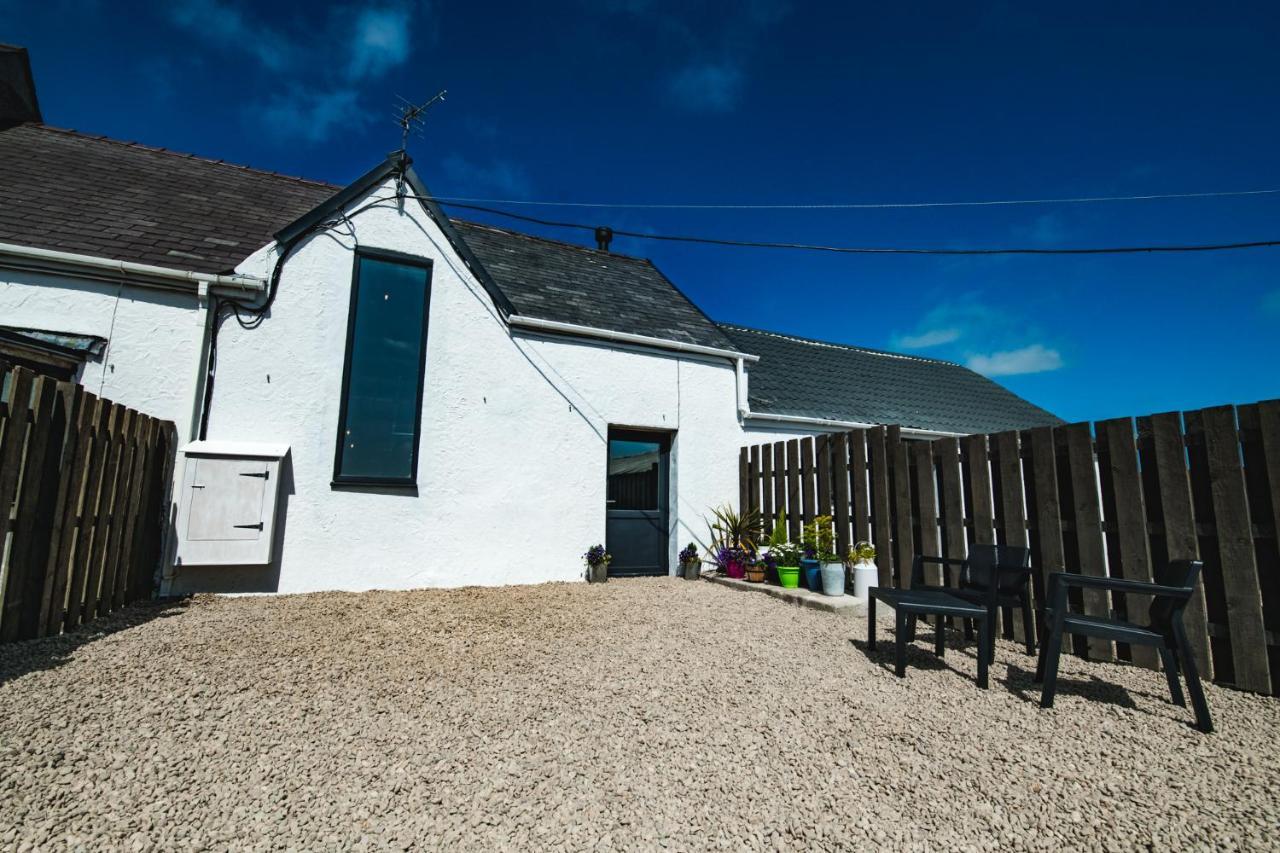 The Milking Shed At Pencraig Βίλα Holyhead Εξωτερικό φωτογραφία